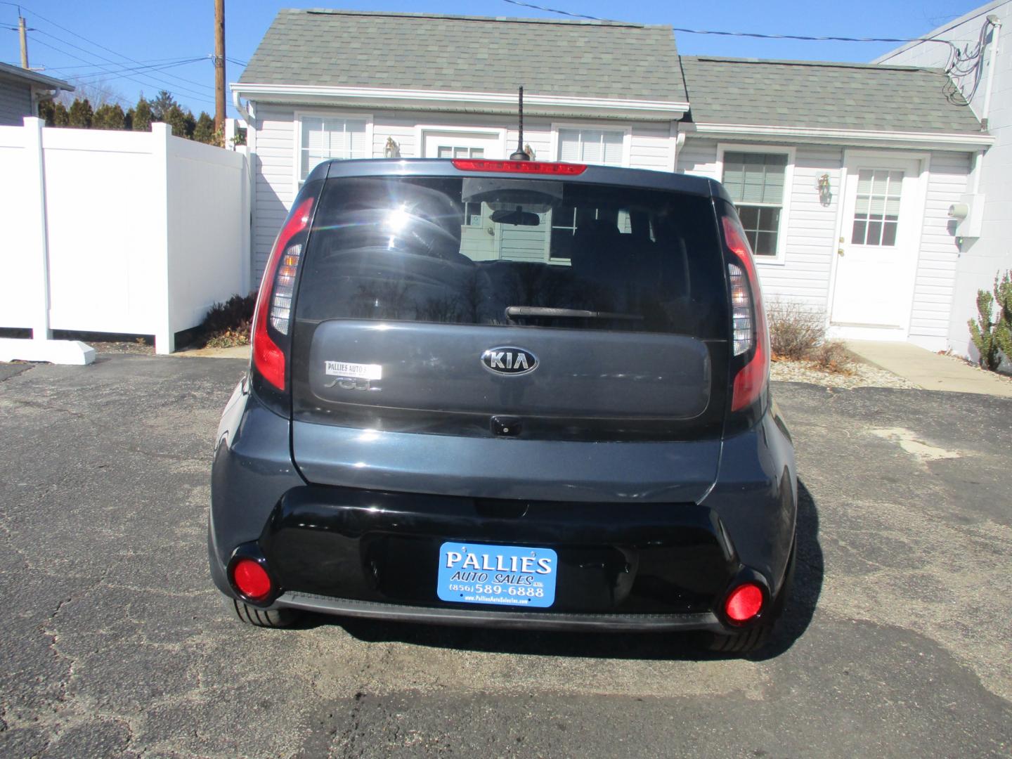 2016 GRAY Kia Soul (KNDJP3A54G7) , AUTOMATIC transmission, located at 540a Delsea Drive, Sewell, NJ, 08080, (856) 589-6888, 39.752560, -75.111206 - Photo#6